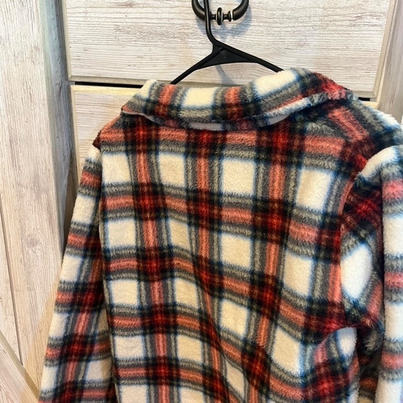 J Crew Woman’s Factory tartan plaid sherpa half zip pullover sweater Size M - Picture 5 of 7